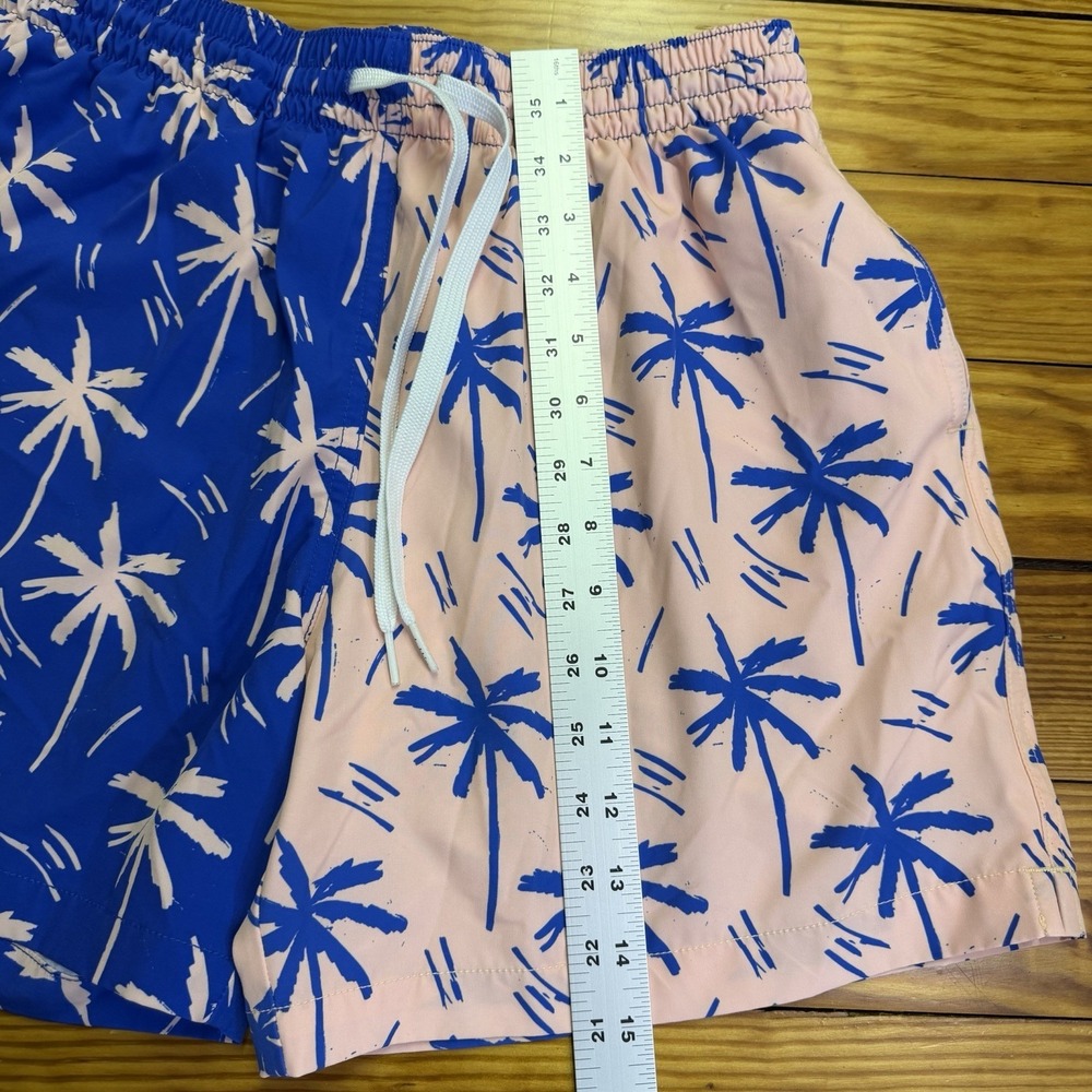 Chubbies The Weekend Kings Swim Trunks Mens Medium Palm Tree 5.5 Inch - Picture 8 of 12